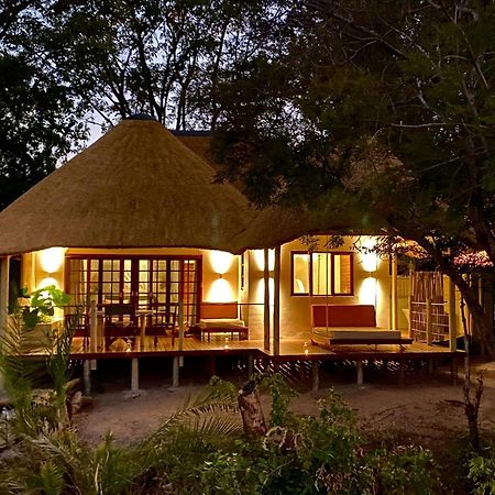 Ndhovu Safari Lodge Mahango Exterior foto