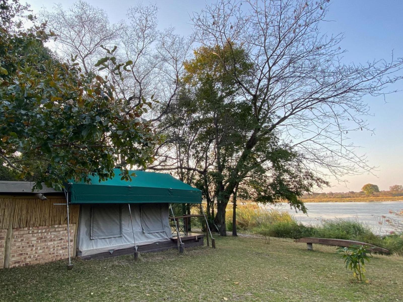 Ndhovu Safari Lodge Mahango Exterior foto